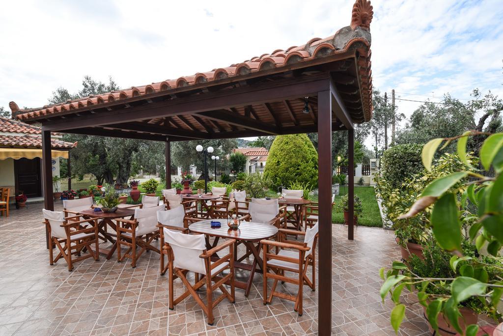 Studios Filippos Skopelos Town Ngoại thất bức ảnh