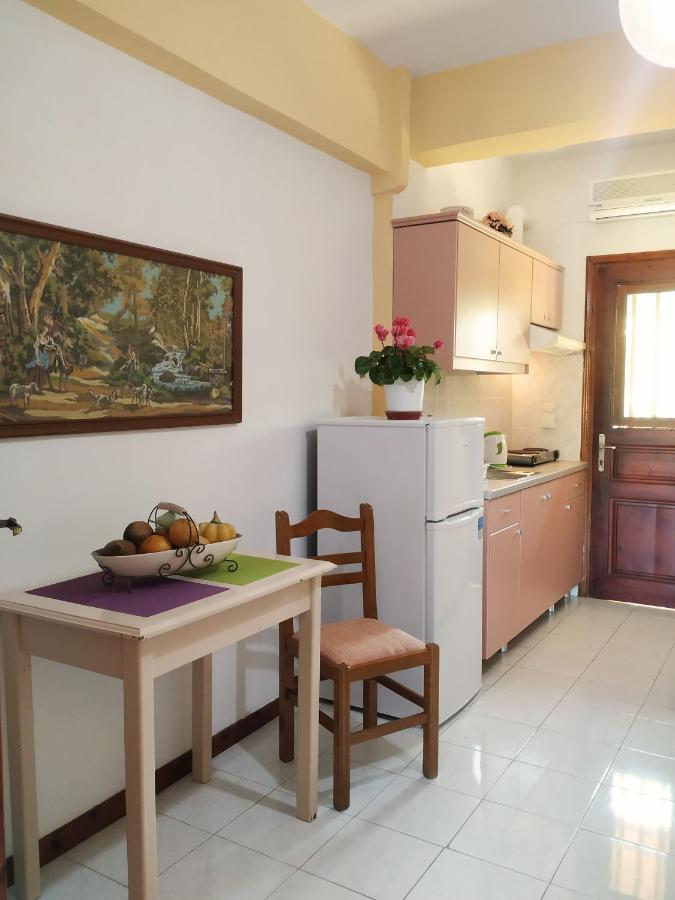 Studios Filippos Skopelos Town Ngoại thất bức ảnh