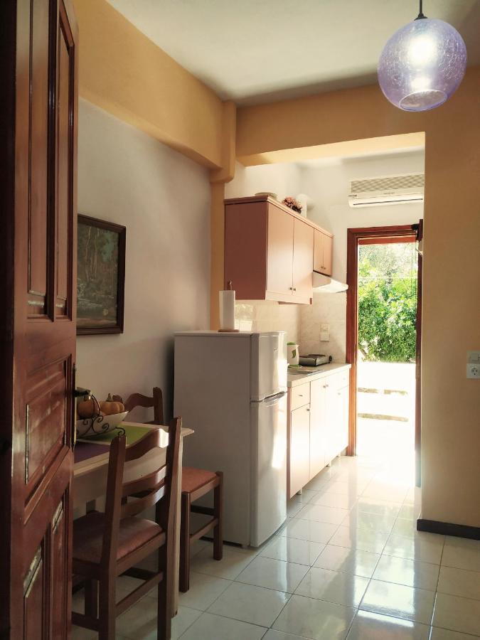 Studios Filippos Skopelos Town Ngoại thất bức ảnh