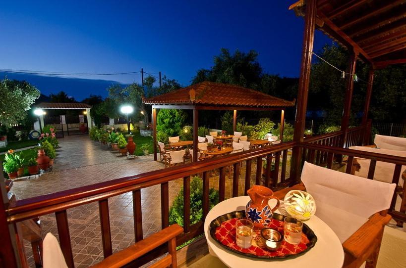 Studios Filippos Skopelos Town Phòng bức ảnh