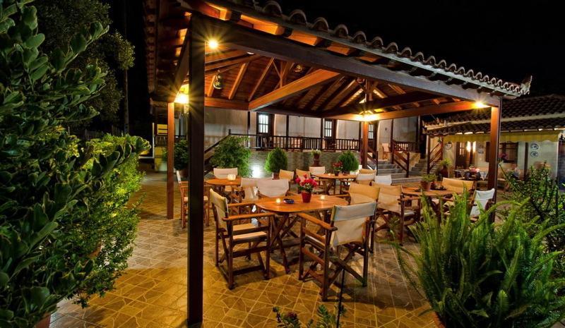 Studios Filippos Skopelos Town Ngoại thất bức ảnh