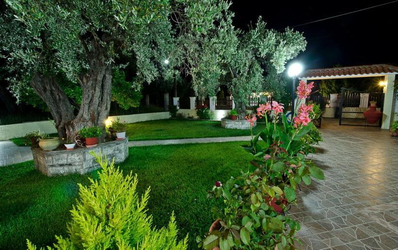 Studios Filippos Skopelos Town Ngoại thất bức ảnh