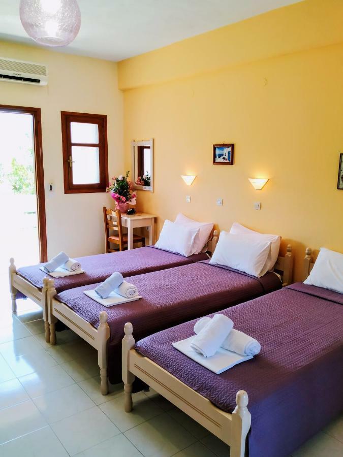 Studios Filippos Skopelos Town Ngoại thất bức ảnh