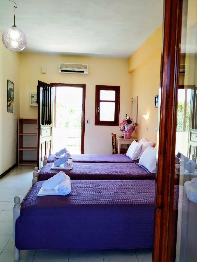 Studios Filippos Skopelos Town Ngoại thất bức ảnh