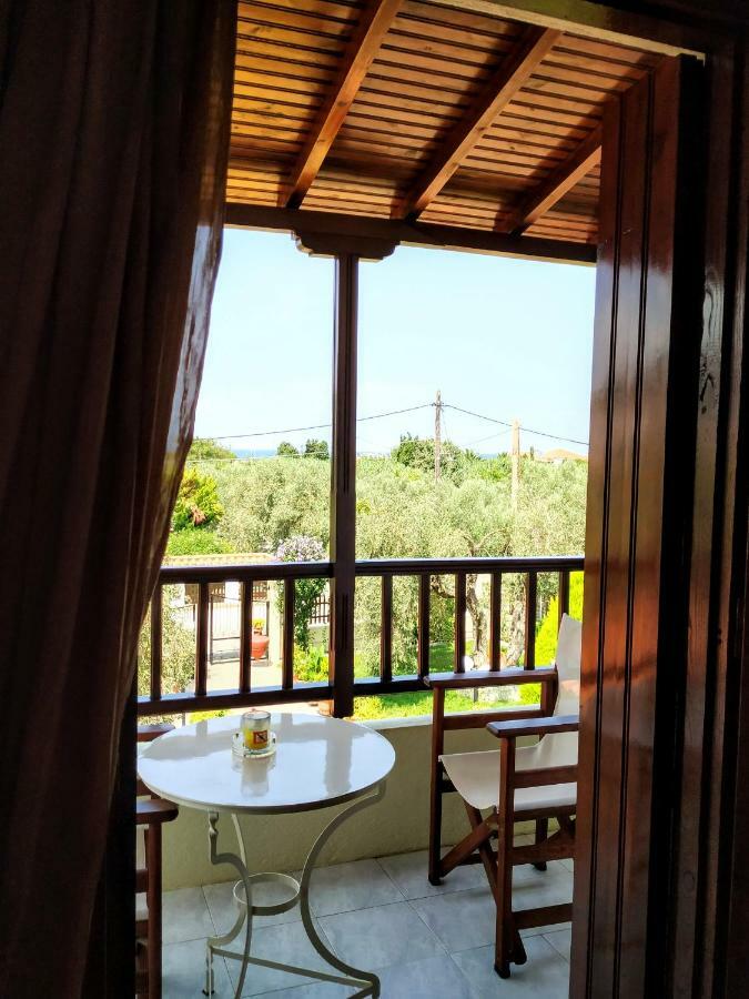 Studios Filippos Skopelos Town Ngoại thất bức ảnh